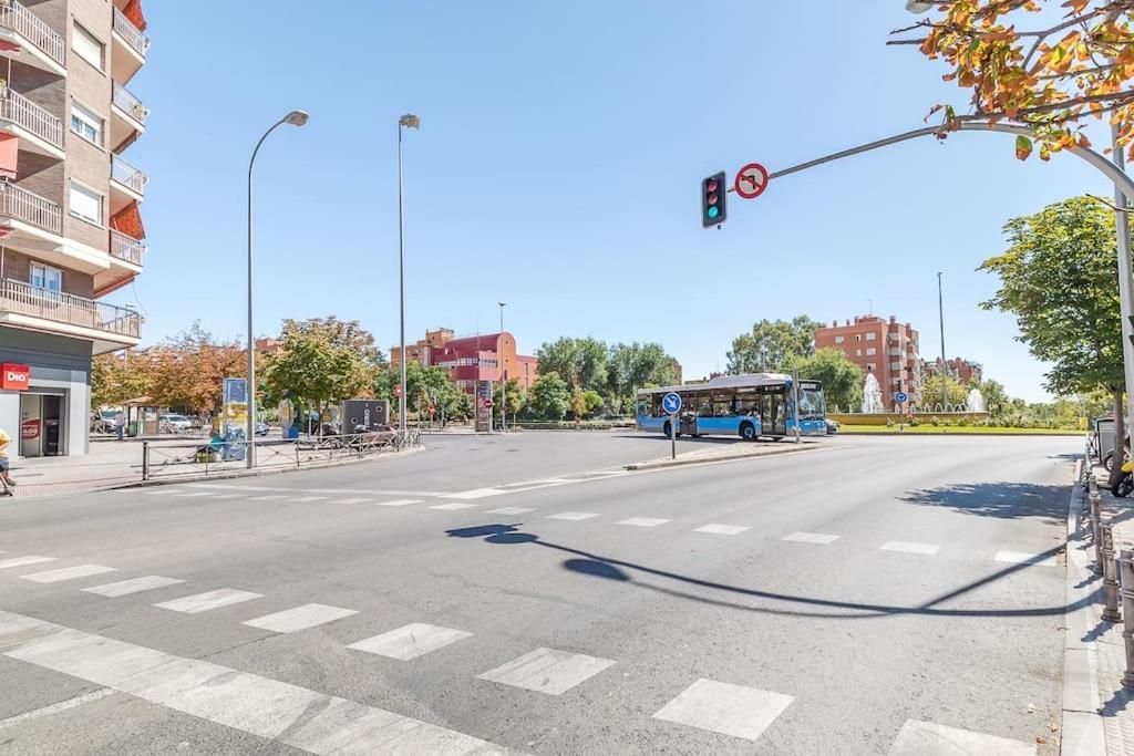 Estudio Acogedor En Zona Norte مدريد المظهر الخارجي الصورة