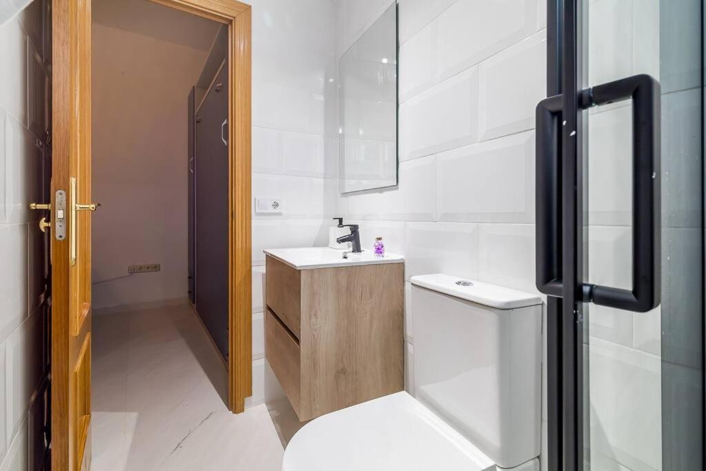 Estudio Acogedor En Zona Norte مدريد المظهر الخارجي الصورة